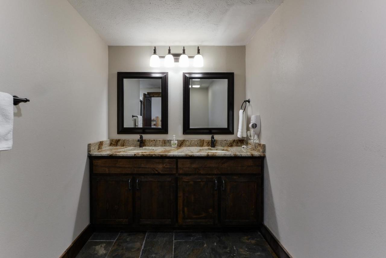 Lodge 73 Branson Kültér fotó