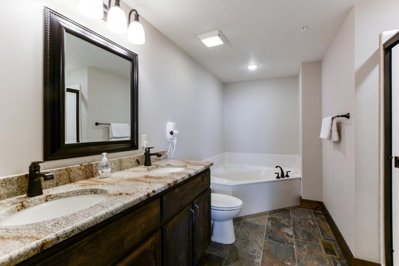Lodge 73 Branson Kültér fotó